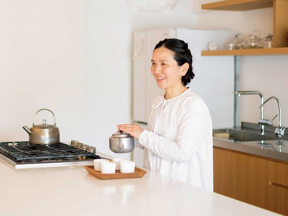 Phụ nữ trung niên nên nhớ: Muốn sống ổn thì có 5 khoản buộc phải chi và 3 khoản nên bỏ ngay- Ảnh 4.