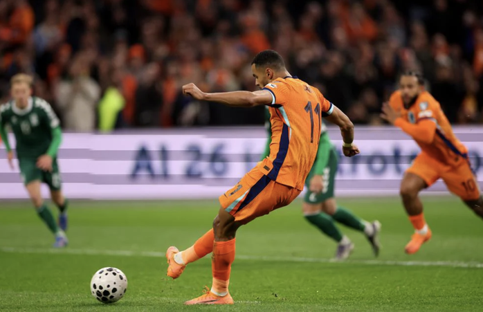 "Lốc da cam" Hà Lan cuốn phăng Lithuania, đoạt vé World Cup 2026 - Ảnh 3.