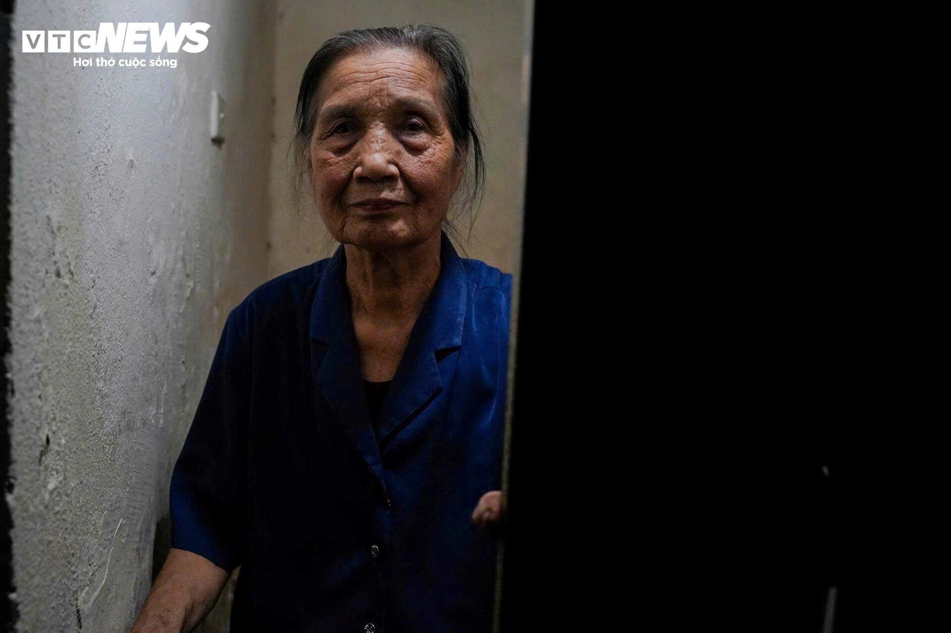 Nỗi trăn trở của 42 hộ dân sắp di dời khỏi khu vực Hồ Gươm- Ảnh 10.