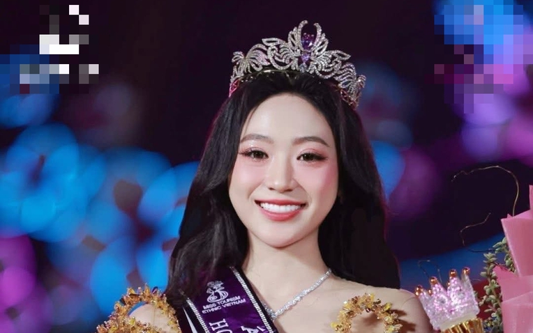 Nhan sắc người đẹp Thanh Hóa vừa đăng quang Á hậu 3 Hoa hậu Du lịch Dân tộc Việt Nam- Ảnh 1.