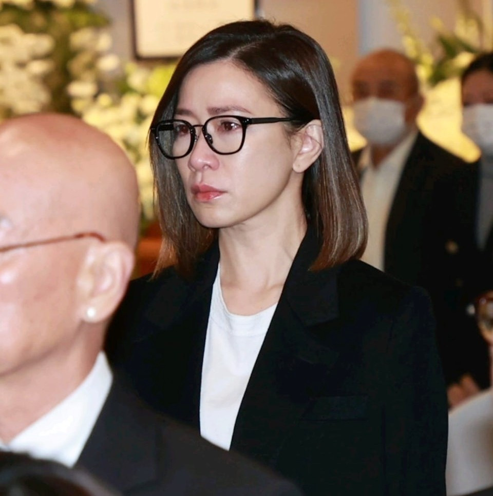 Cả giới giải trí tới lễ tang Hứa Thiệu Hùng- Ảnh 4.