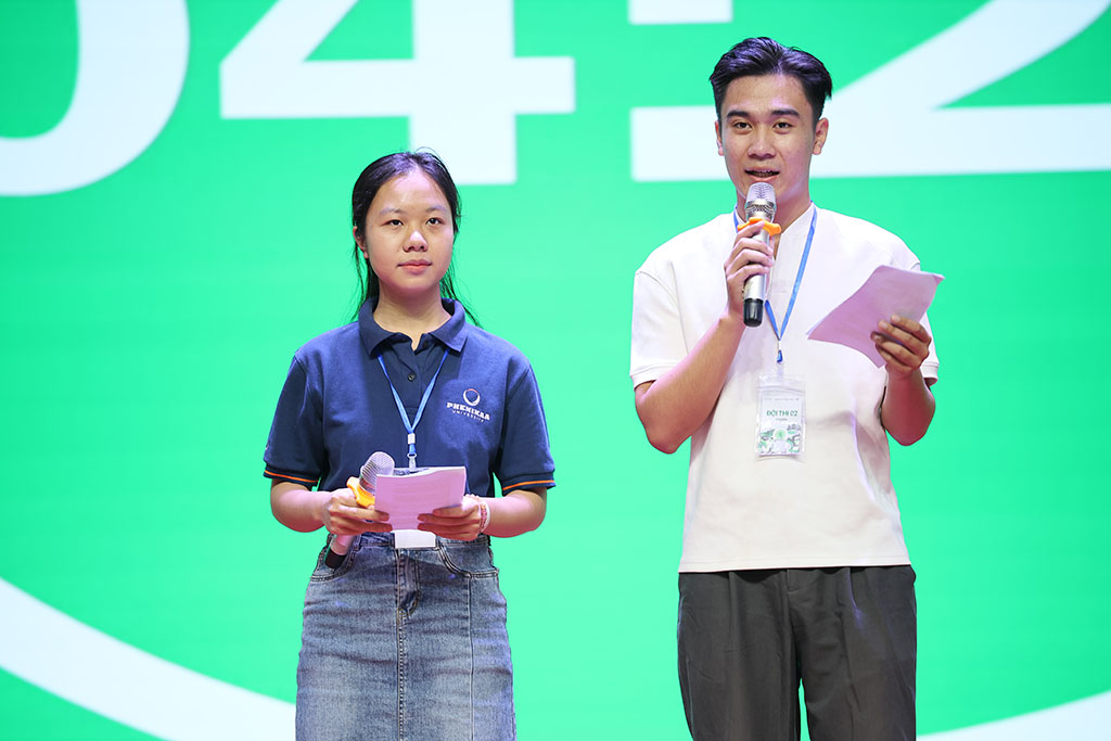 Sinh viên Phenikaa ví xe xăng như "Nokia 1280 thời chưa chịu nâng cấp": Sân chơi Green Voices nóng hơn dự đoán- Ảnh 3. Sinh viên Phenikaa ví xe xăng như "Nokia 1280 thời chưa chịu nâng cấp": Sân chơi Green Voices nóng hơn dự đoán- Ảnh 3.