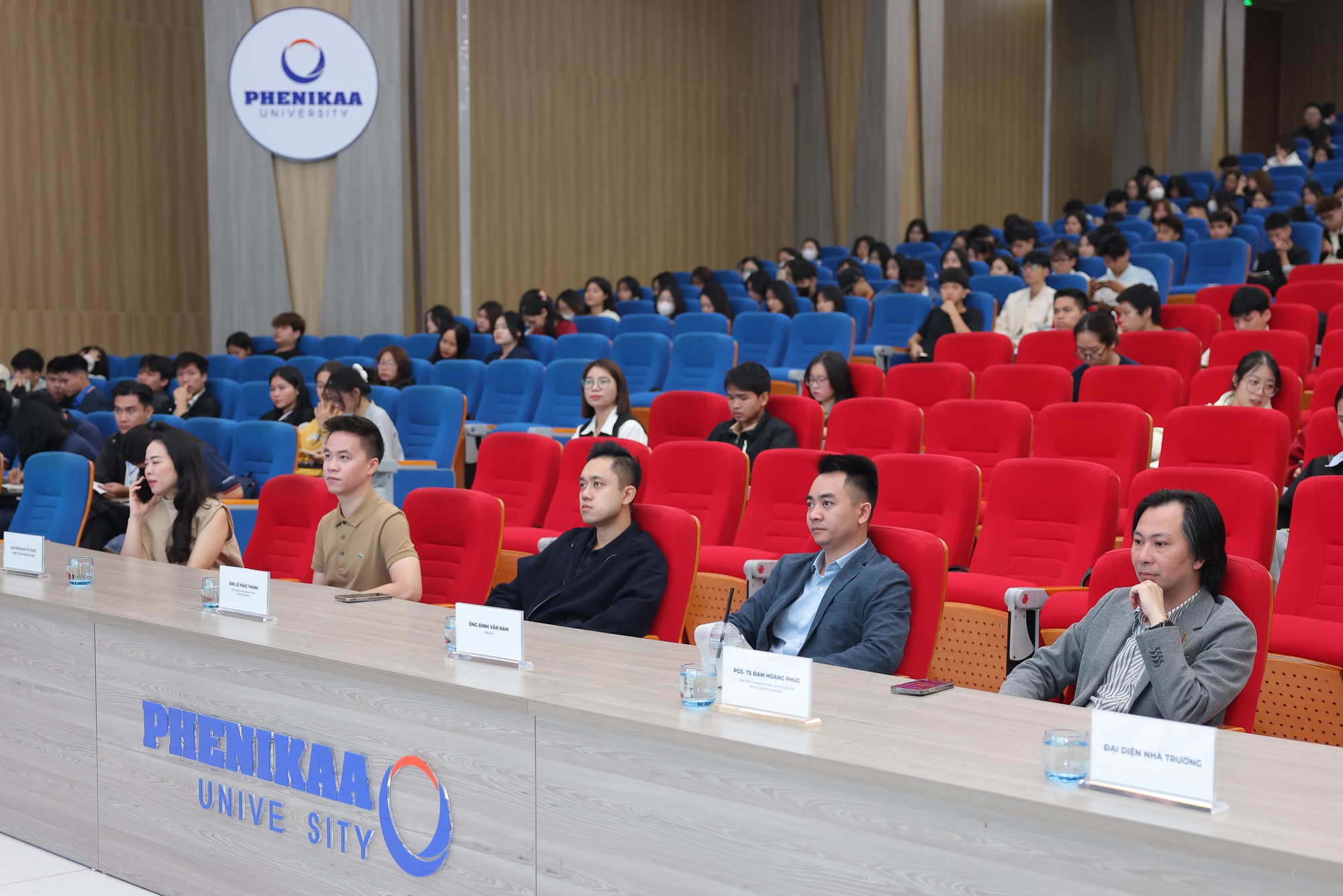 Đại học Phenikaa lập kỷ lục mới tại Green Voices: Hai nữ sinh ng&agrave;nh dược đạt điểm cao nhất từ đầu m&ugrave;a- Ảnh 4.