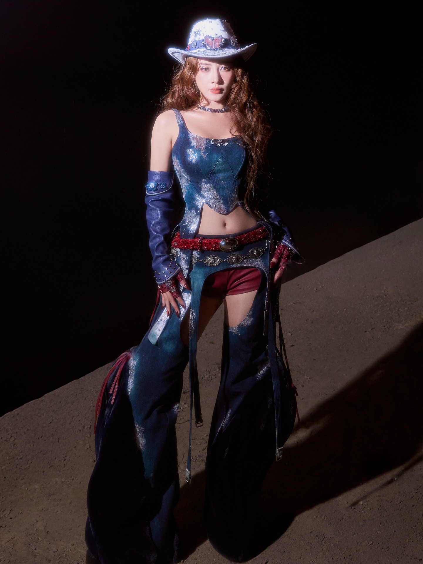 Tóc Tiên, Chi Pu "chặt đẹp" cả dàn sao Hàn, nhìn đâu cũng thấy đường cong săn chắc nhờ có loạt "vũ khí" không cần e dè ăn uống- Ảnh 6.