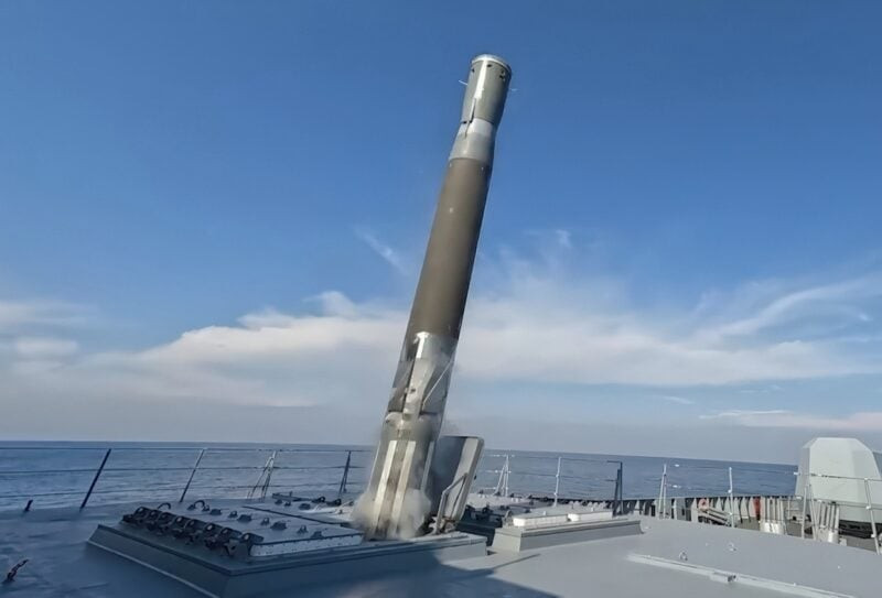 Thử tên lửa chống hạm hiếm gặp trên đất liền- Ảnh 1.