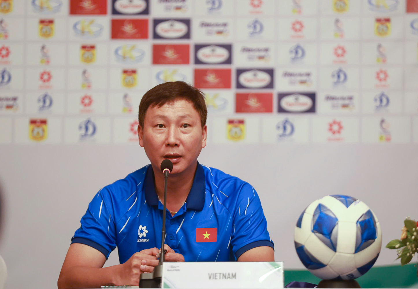 Đội hình Việt Nam vs Lào: Nguyễn Xuân Son trở lại, HLV Kim Sang-sik đi tìm “mưa bàn thắng”- Ảnh 1.