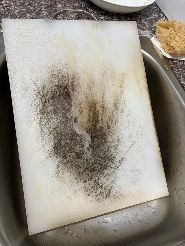 Làm ơn DỪNG MUA 8 thứ giá rẻ này: Đầu độc sức khỏe, rút ngắn tuổi thọ - Ảnh 2. Làm ơn DỪNG MUA 8 thứ giá rẻ này: Đầu độc sức khỏe, rút ngắn tuổi thọ - Ảnh 2.