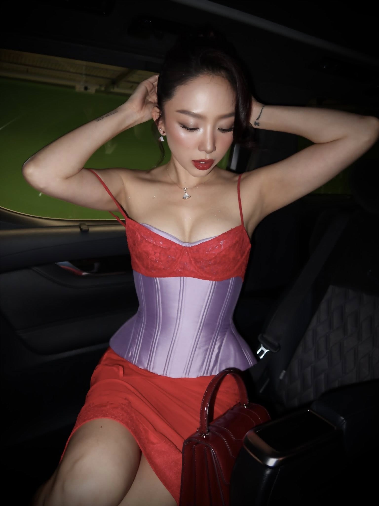 "Khó thở" vì Tóc Tiên- Ảnh 6. "Khó thở" vì Tóc Tiên- Ảnh 6.