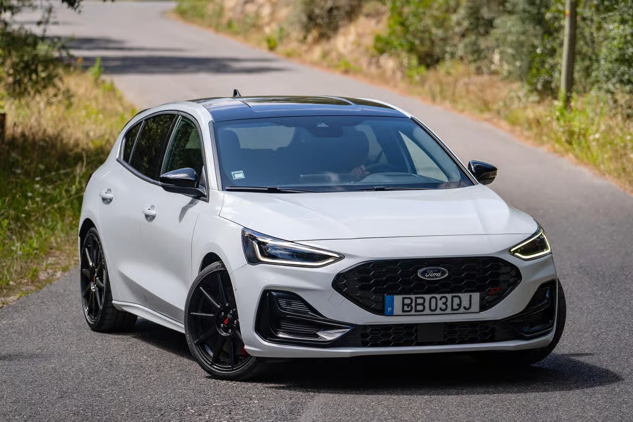 Ford Focus chính thức bị "khai tử", thay bằng SUV mới: 'Tiêu thụ khá tốt nhưng bán chiếc nào là lỗ chiếc đó'- Ảnh 2. Ford Focus chính thức bị "khai tử", thay bằng SUV mới: 'Tiêu thụ khá tốt nhưng bán chiếc nào là lỗ chiếc đó'- Ảnh 2.