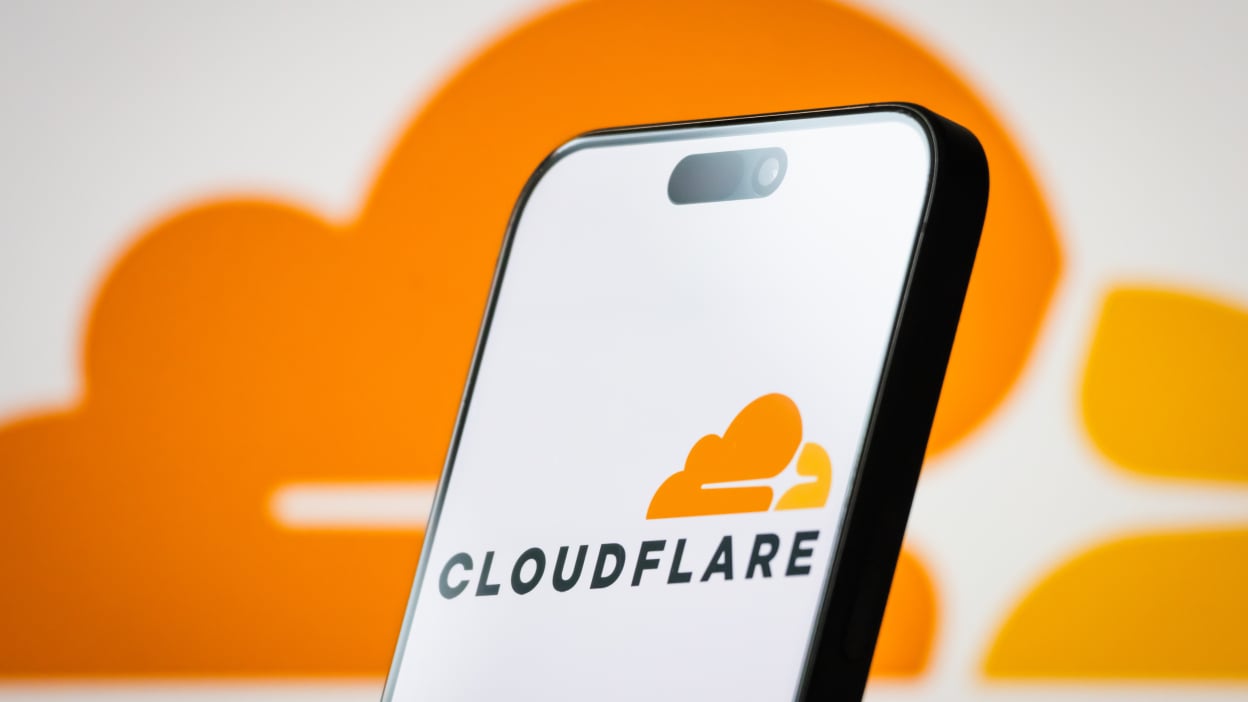 Cloudflare là gì mà chỉ cần "hắt hơi", 20% Internet lập tức "sổ mũi"?- Ảnh 1.