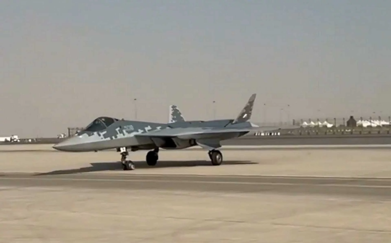 Nga đã giao lô tiêm kích Su-57E đầu tiên cho khách hàng nước ngoài- Ảnh 2. Nga đã giao lô tiêm kích Su-57E đầu tiên cho khách hàng nước ngoài- Ảnh 2.