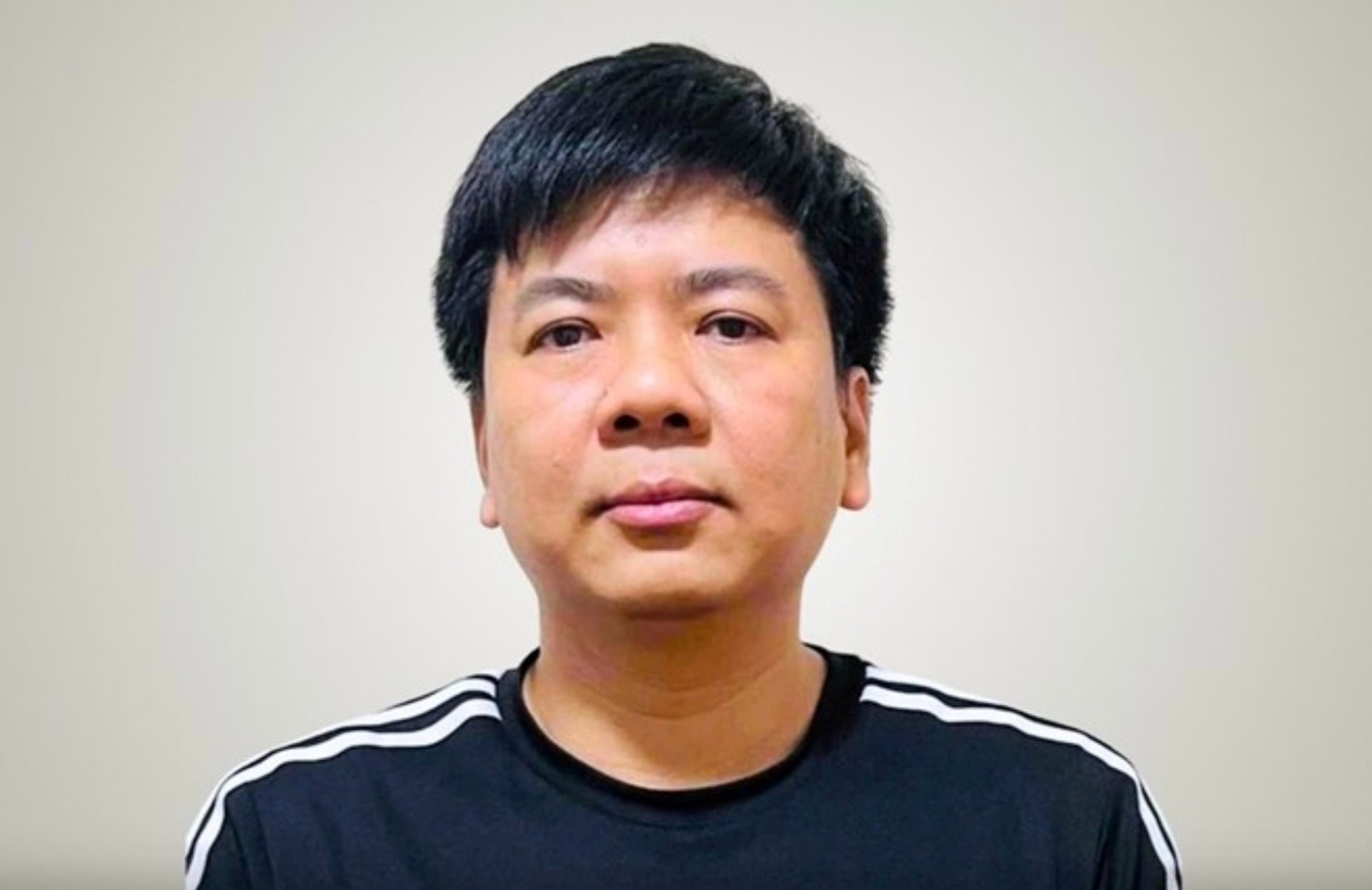 Công ty 2.000 tỷ của “bà trùm” sim thẻ bắt tay Shark Thuỷ ghi số liệu ảo, nhận hối lộ: Vốn điều lệ bất ngờ giảm 4 lần- Ảnh 1.