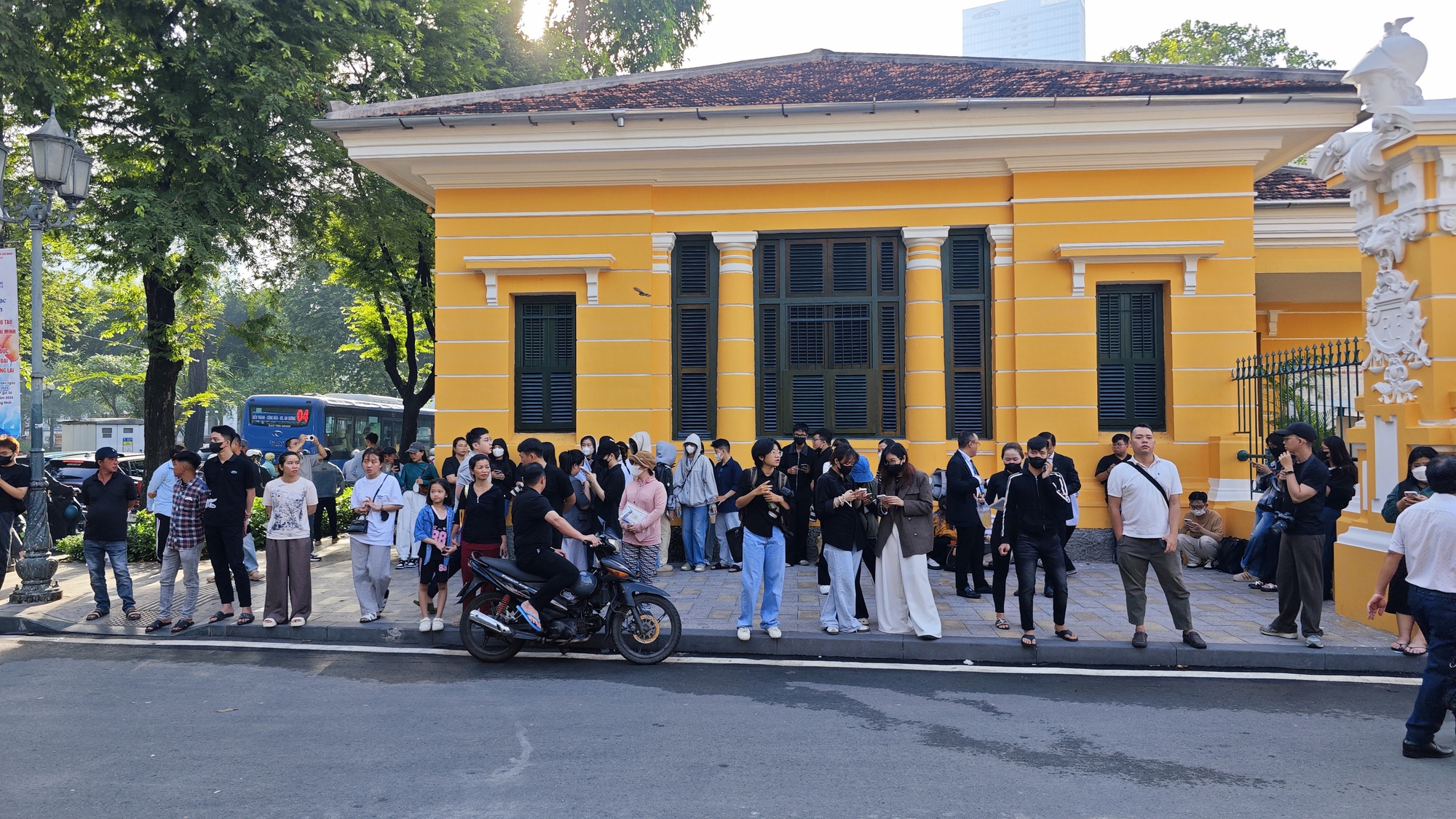 X&eacute;t xử vụ kẹo Kera: L&yacute; do Th&ugrave;y Ti&ecirc;n được hưởng 30% lợi nhuận sau phi&ecirc;n livestream "khủng"- Ảnh 24.