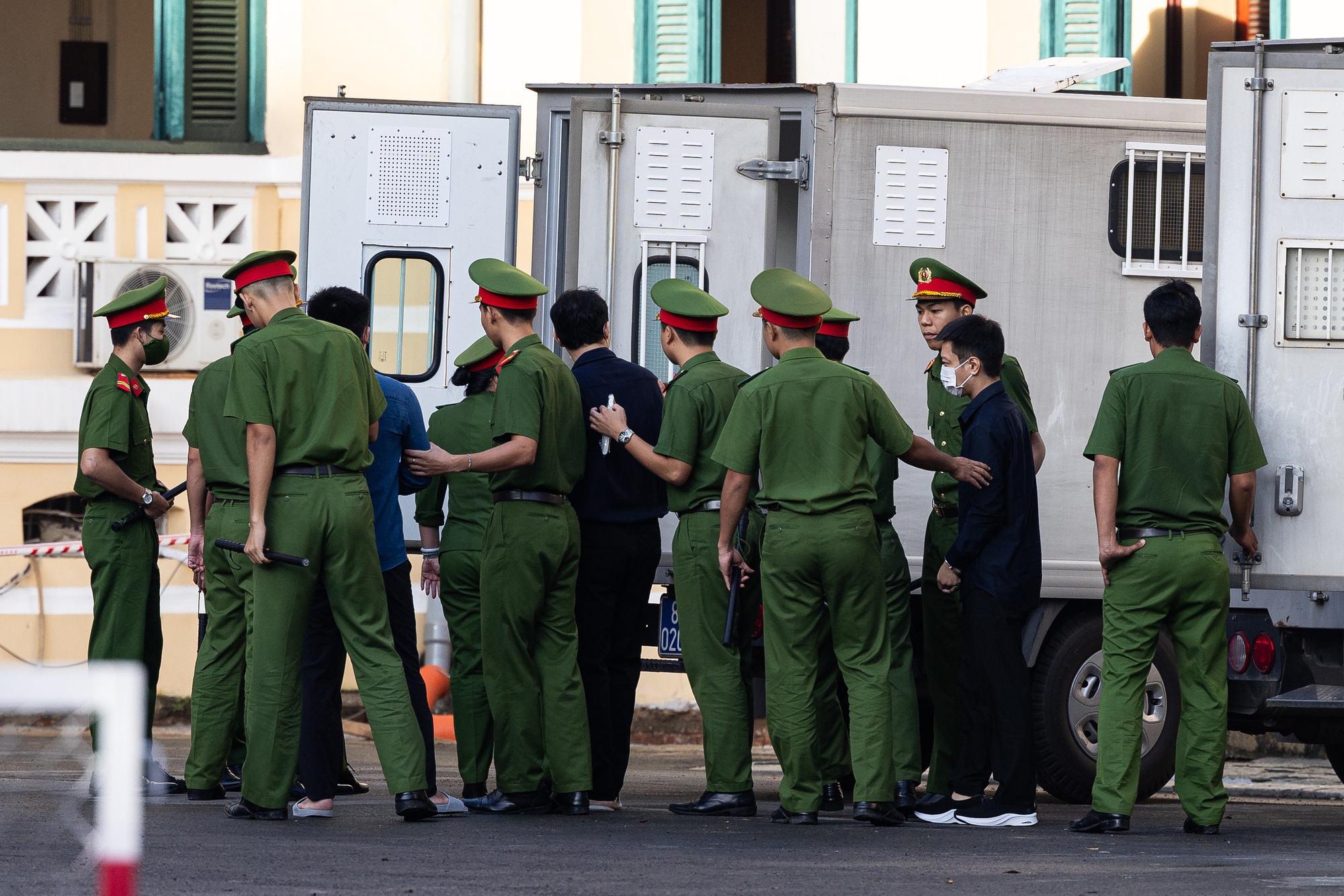 X&eacute;t xử vụ kẹo Kera: L&yacute; do Th&ugrave;y Ti&ecirc;n được hưởng 30% lợi nhuận sau phi&ecirc;n livestream "khủng"- Ảnh 21.