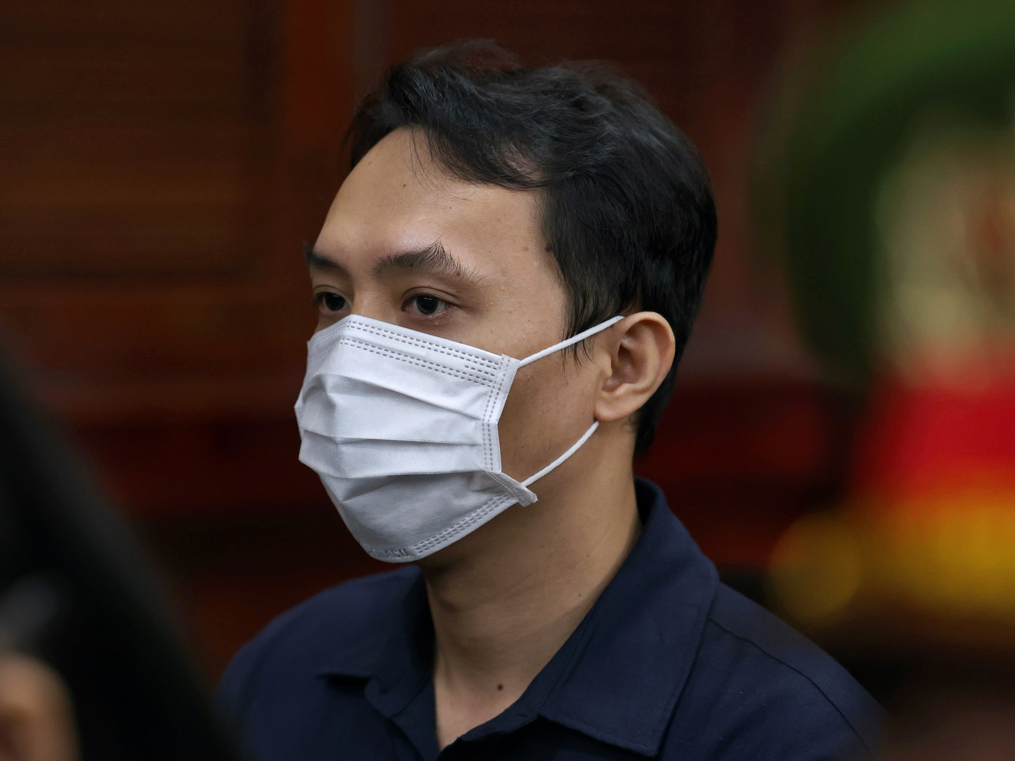 Các bị cáo khai bất nhất về lý do tăng lợi nhuận cho Nguyễn Thúc Thùy Tiên- Ảnh 1. Các bị cáo khai bất nhất về lý do tăng lợi nhuận cho Nguyễn Thúc Thùy Tiên- Ảnh 1.