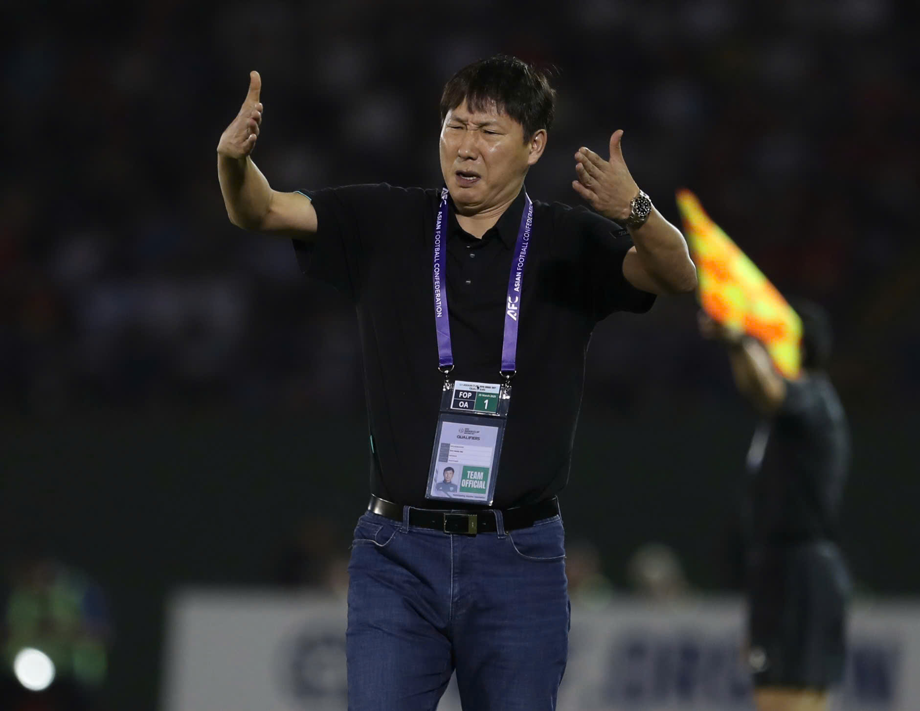 "Xuân Son quá khỏe, quá khác biệt, tuyển Lào đã phải cố hết sức để ngăn chặn"- Ảnh 2.