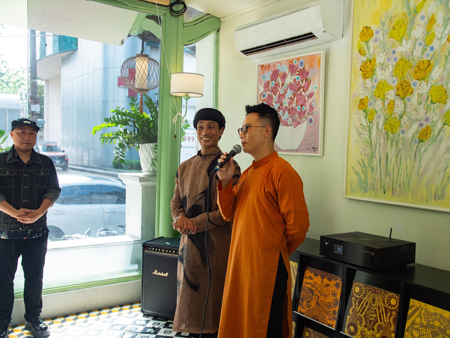 Ca sĩ Hoàng Bách: “Giờ tôi phải bào chữa ngay, tức quá mới phải nói”- Ảnh 5.