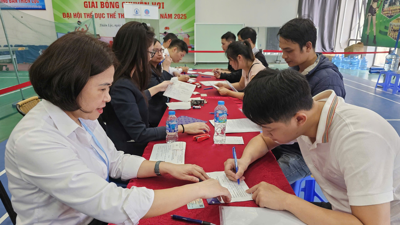 Mở bán nhà ở xã hội từ 900 triệu đồng/căn tại Hà Nội: Mời công an giám sát, dẹp 'cò mồi’ trục lợi- Ảnh 5.