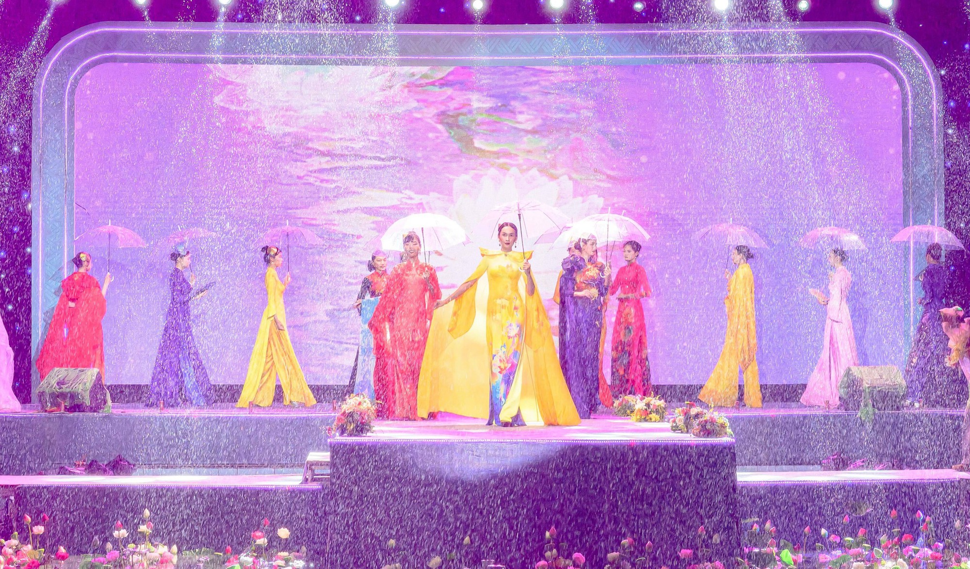 NTK Đỗ Trịnh Hoài Nam kể câu chuyện văn hóa với "Liên Hoa Bảo Việt"- Ảnh 4.