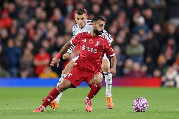 Salah không hài lòng với phong độ dù chạm mốc 250 bàn cho Liverpool- Ảnh 1. Salah không hài lòng với phong độ dù chạm mốc 250 bàn cho Liverpool- Ảnh 1.