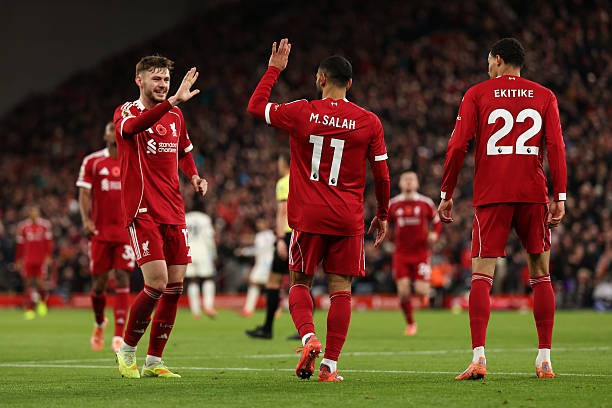 Salah không hài lòng với phong độ dù chạm mốc 250 bàn cho Liverpool- Ảnh 2. Salah không hài lòng với phong độ dù chạm mốc 250 bàn cho Liverpool- Ảnh 2.