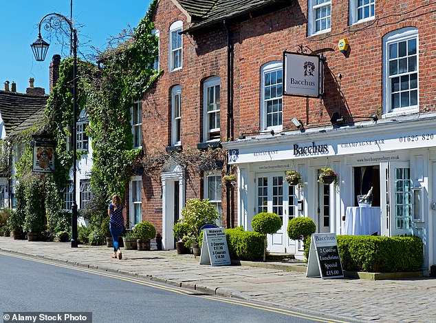 Dàn sao bóng đá phải thuê võ sĩ MMA bảo vệ khi băng đảng tội phạm coi khu nhà triệu phú là “Disneyland”- Ảnh 1. Dàn sao bóng đá phải thuê võ sĩ MMA bảo vệ khi băng đảng tội phạm coi khu nhà triệu phú là “Disneyland”- Ảnh 1.