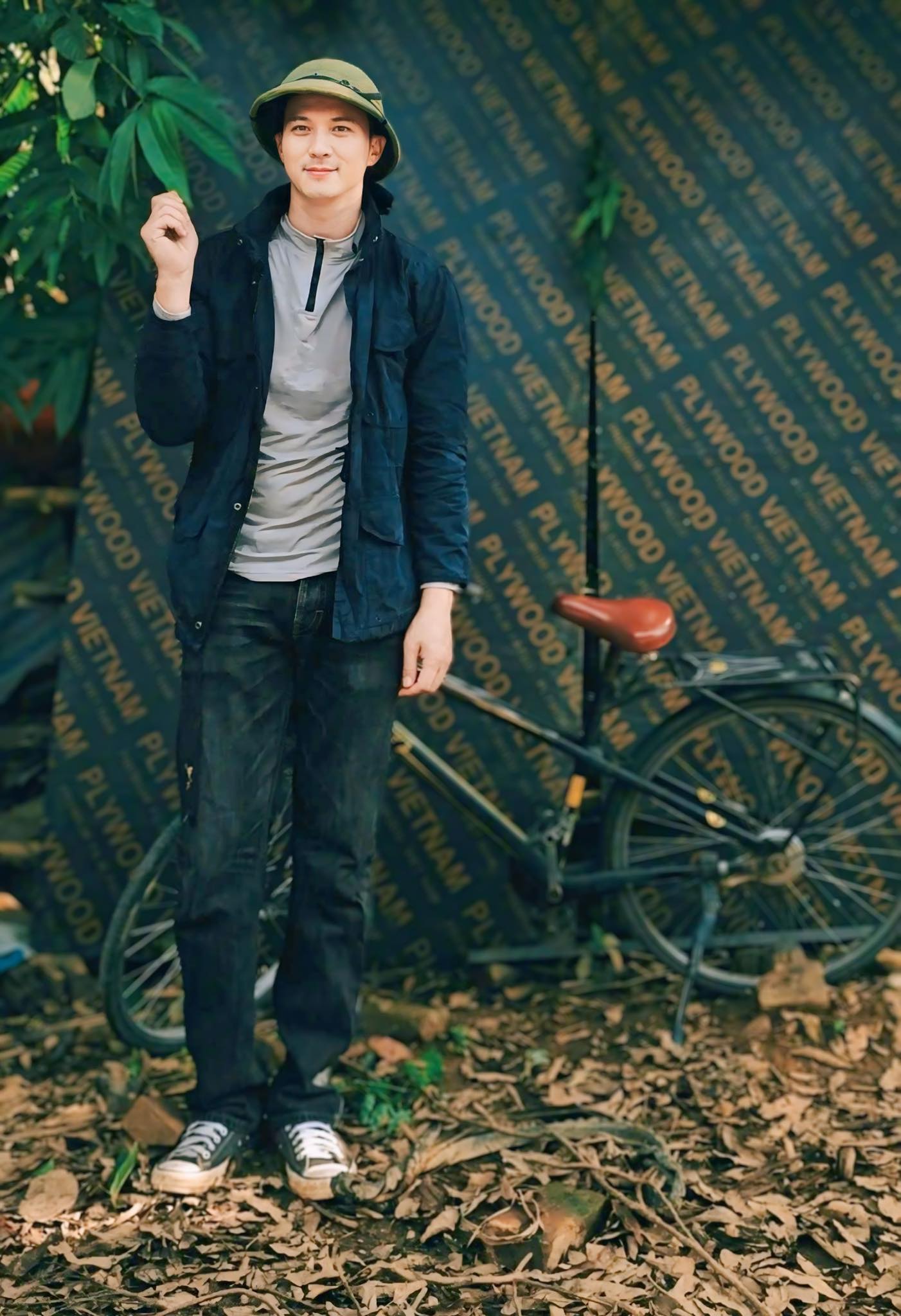 Tổng tài phim giờ vàng: Quá khứ làm bốc vác ở TP.HCM, giờ là chủ homestay, xây biệt thự, cưới hot girl- Ảnh 2. Tổng tài phim giờ vàng: Quá khứ làm bốc vác ở TP.HCM, giờ là chủ homestay, xây biệt thự, cưới hot girl- Ảnh 2.