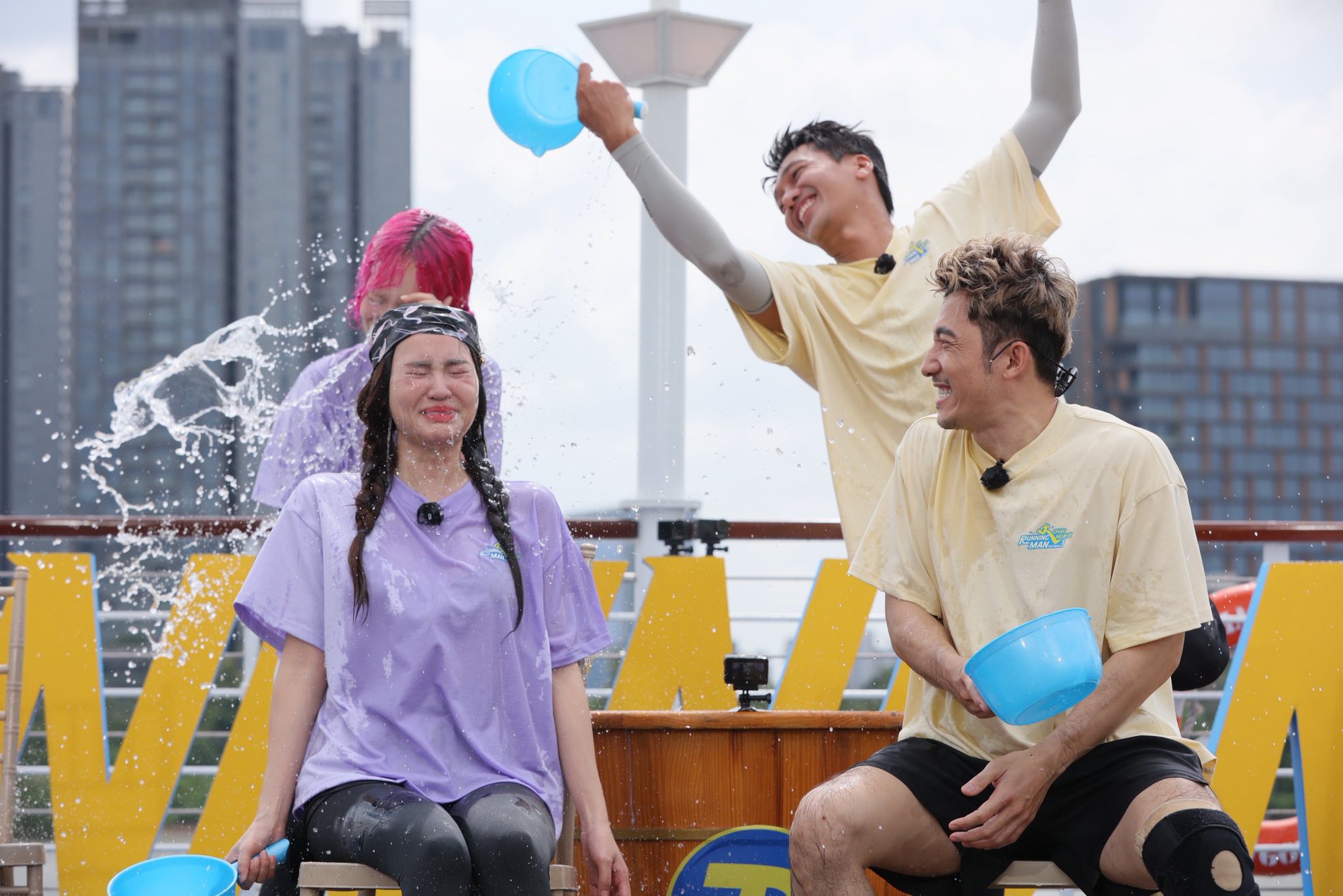 Ninh Dương Lan Ngọc ăn vạ- Ảnh 7.