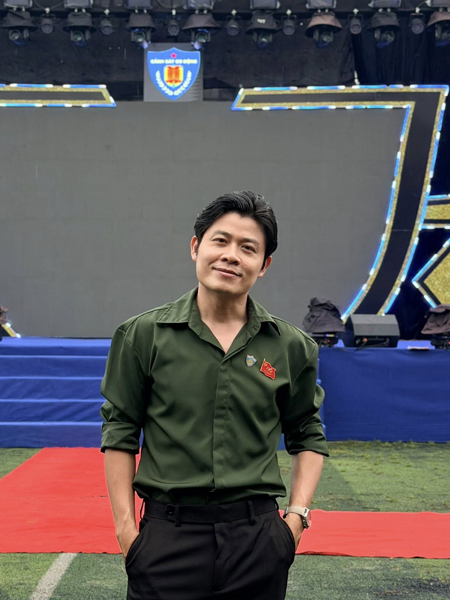 Bức ảnh của nhạc sĩ Nguyễn Văn Chung gây xôn xao, hơn 5.000 người bình luận- Ảnh 3. Bức ảnh của nhạc sĩ Nguyễn Văn Chung gây xôn xao, hơn 5.000 người bình luận- Ảnh 3.