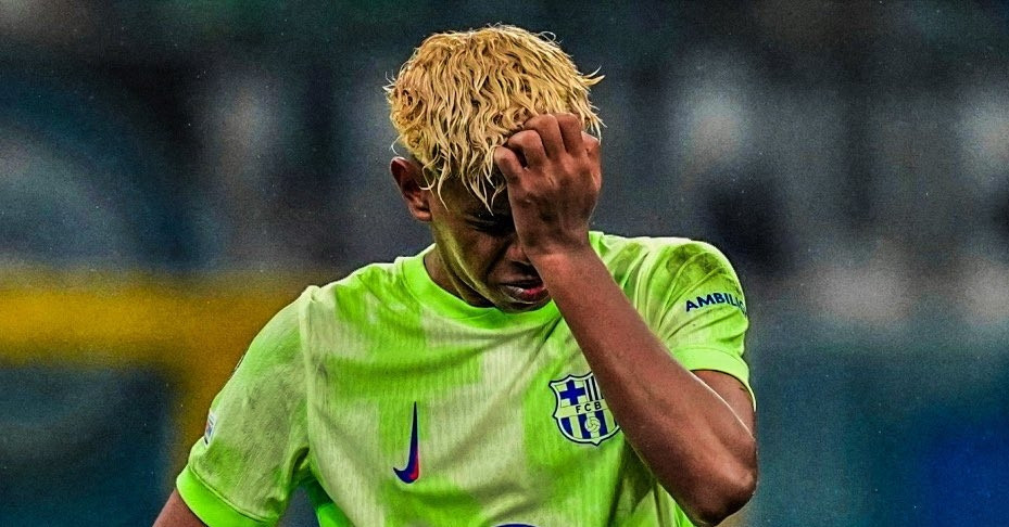 Lamine Yamal dính chấn thương không thể chữa khỏi giữa lúc chia tay bạn gái hơn 7 tuổi- Ảnh 1. Lamine Yamal dính chấn thương không thể chữa khỏi giữa lúc chia tay bạn gái hơn 7 tuổi- Ảnh 1.