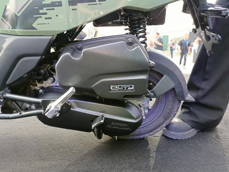 Honda Square X 125: Mẫu xe ga siêu dị, gây sốt giới trẻ với kiểu dáng vuông vức chưa từng có- Ảnh 7. Honda Square X 125: Mẫu xe ga siêu dị, gây sốt giới trẻ với kiểu dáng vuông vức chưa từng có- Ảnh 7.