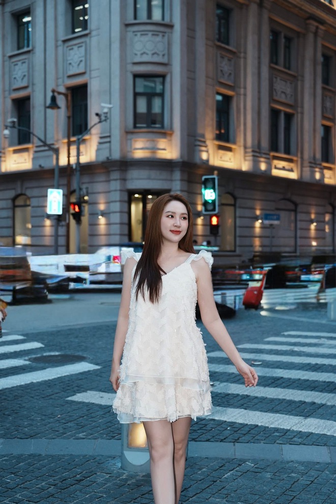 Bảo Thy đẹp hơn sau gần 2 thập kỷ- Ảnh 15. Bảo Thy đẹp hơn sau gần 2 thập kỷ- Ảnh 15.