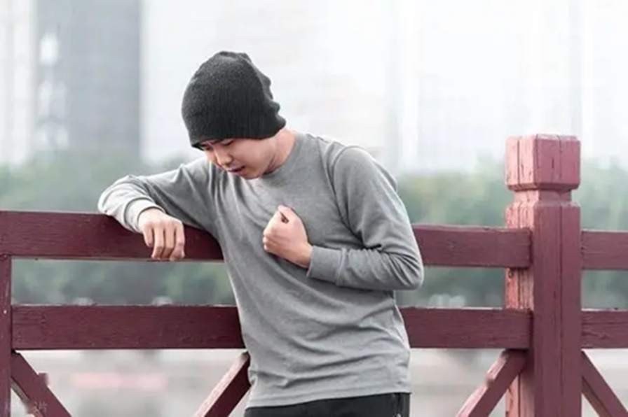 Ngày càng nhiều người tử vong vì đau tim? Bác sĩ khuyên: Chớ dại làm nhiều 4 việc- Ảnh 1.