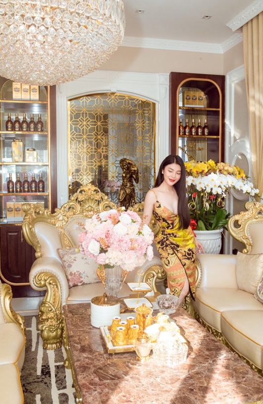 Nữ ca sĩ 30 tuổi rao bán biệt thự 2200m2, hạ giá hẳn 30 tỷ- Ảnh 3.