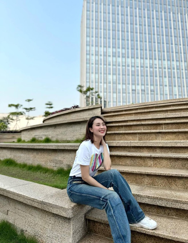 Tuổi trung niên của Hồng Diễm: Không ai hơn được người đẹp nhất phim VTV- Ảnh 11. Tuổi trung niên của Hồng Diễm: Không ai hơn được người đẹp nhất phim VTV- Ảnh 11.