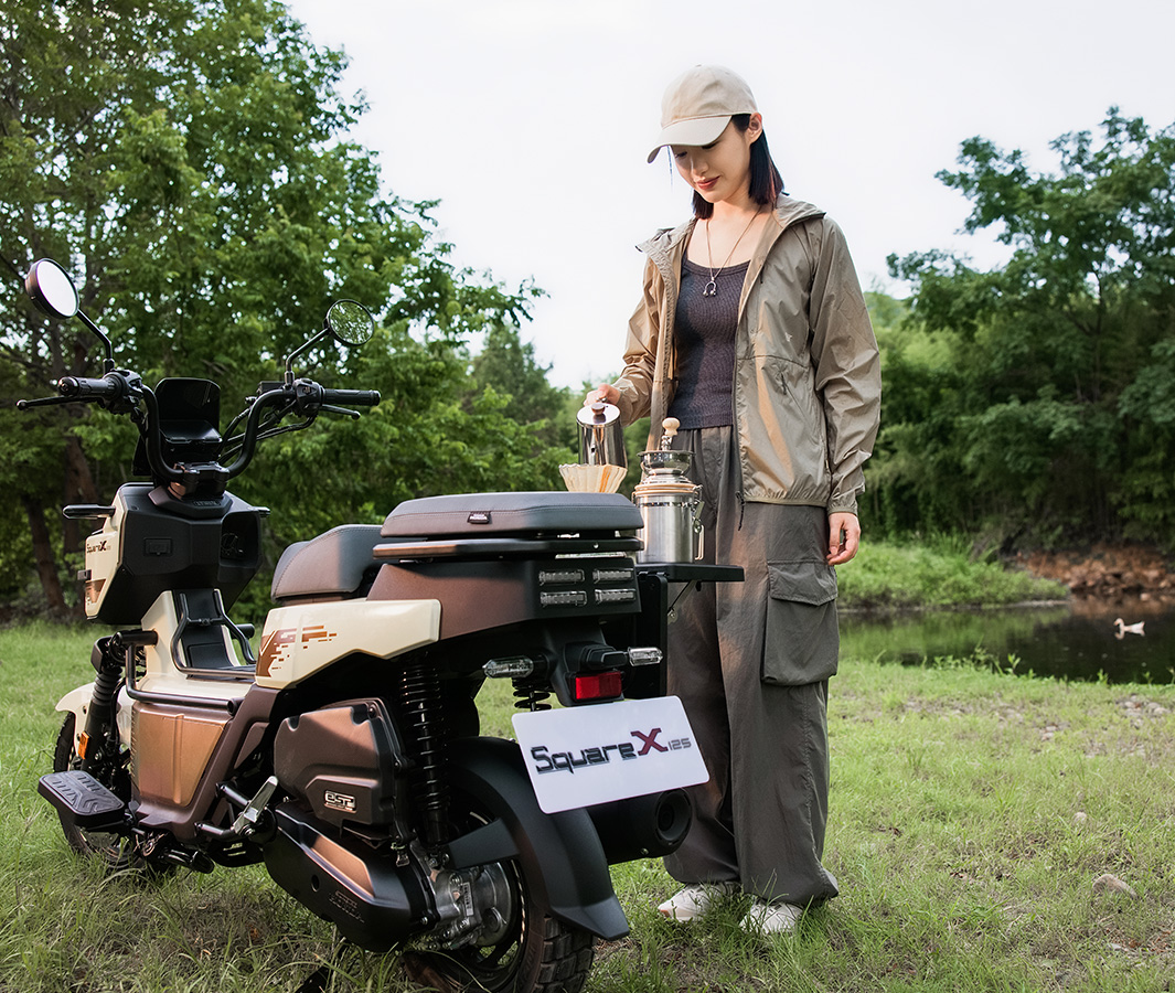 Honda Square X 125: Mẫu xe ga siêu dị, gây sốt giới trẻ với kiểu dáng vuông vức chưa từng có- Ảnh 16. Honda Square X 125: Mẫu xe ga siêu dị, gây sốt giới trẻ với kiểu dáng vuông vức chưa từng có- Ảnh 16.