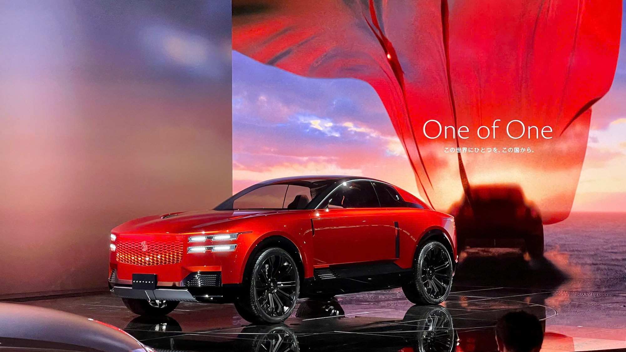 15 phút đi hết 4 gian Century, Lexus, Toyota, Daihatsu: Xe gì cũng có, giá nào cũng chơi, ai cũng có thứ dùng!- Ảnh 2.