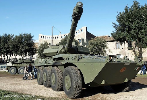 Lính dù đã được trang bị xe tăng Centauro B1 tối tân nhất thế giới- Ảnh 3. Lính dù đã được trang bị xe tăng Centauro B1 tối tân nhất thế giới- Ảnh 3.