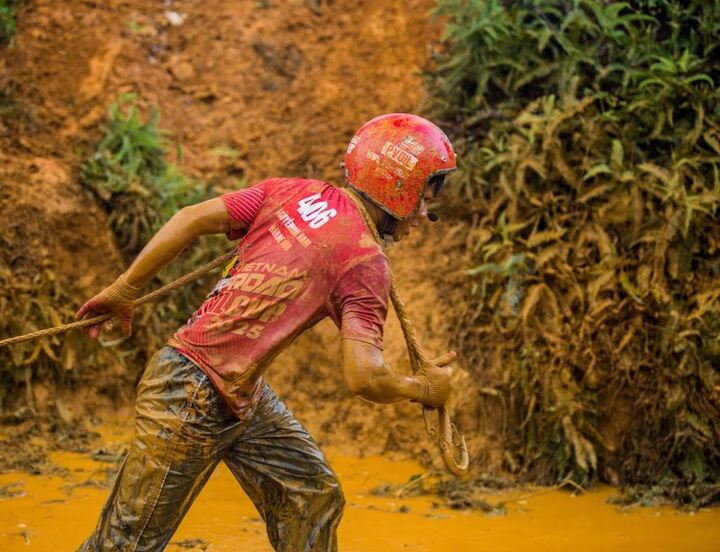 Giải đua xe địa h&igrave;nh Việt Nam: D&agrave;n xe off-road 'c&agrave;y xới' chảo lửa Đồng M&ocirc;- Ảnh 8.
