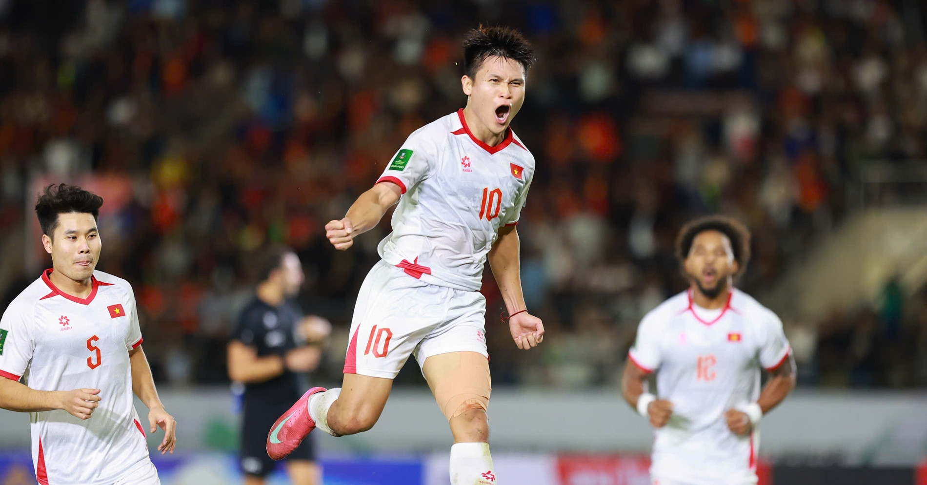 Xuân Son trở lại và ghi bàn nhưng Tuấn Hải mới xuất sắc nhất ĐT Việt Nam!- Ảnh 2.