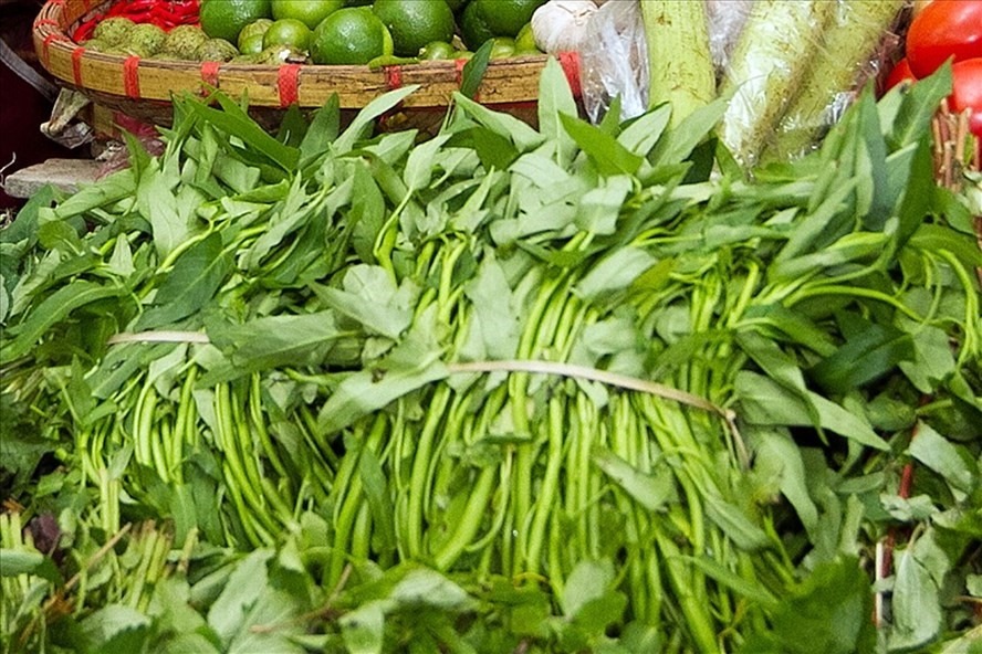 7 loại rau tươi ngon, dễ mua với gi&aacute; rẻ quanh năm- Ảnh 1.