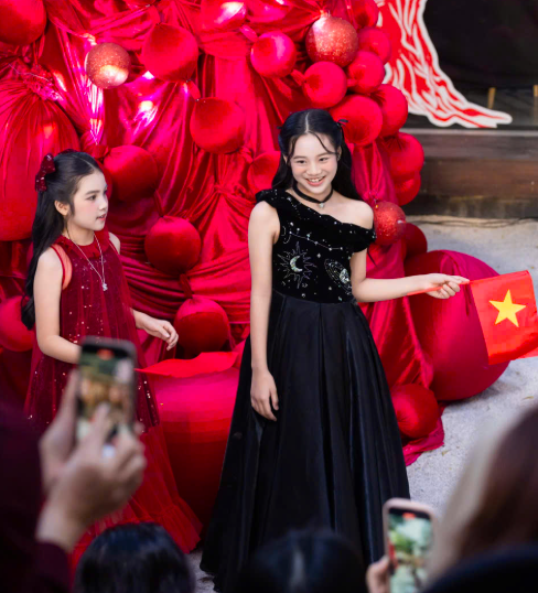 Danh tính Vũ Lan Anh - người phụ nữ đứng sau thành công của mẫu nhí An Cát Diệp- Ảnh 3.