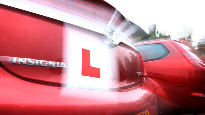 Tốn hơn trăm triệu đồng, thi lý thuyết lái ô tô 128 lần… vẫn trượt- Ảnh 1.