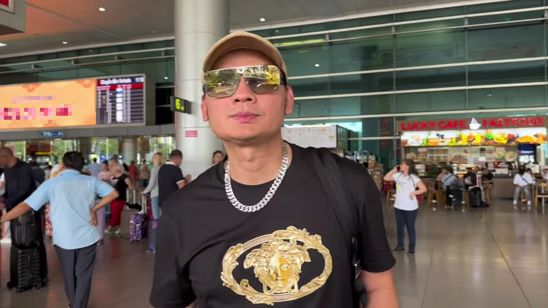 Nam NSƯT vừa sang Mỹ vài ngày đã về nước, ra thông báo- Ảnh 4.