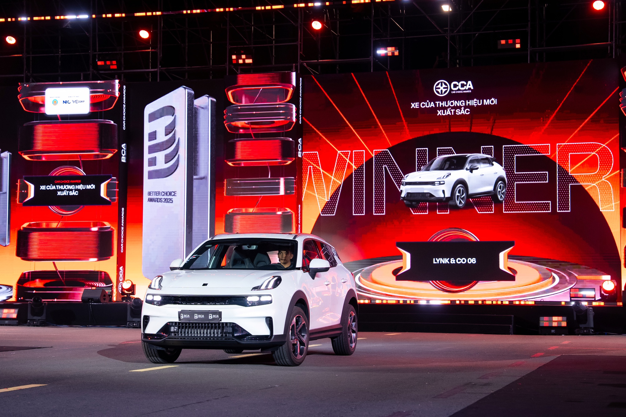 ‘Người Việt không bài trừ xe Trung Quốc, nhưng nếu xe Trung Quốc giá cao sẽ vấp phải sự e dè của khách hàng’- Ảnh 5. ‘Người Việt không bài trừ xe Trung Quốc, nhưng nếu xe Trung Quốc giá cao sẽ vấp phải sự e dè của khách hàng’- Ảnh 5.