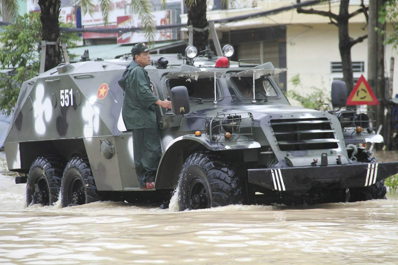 Thông báo khẩn: Đà Nẵng và 5 tỉnh đặc biệt chú ý- Ảnh 1.