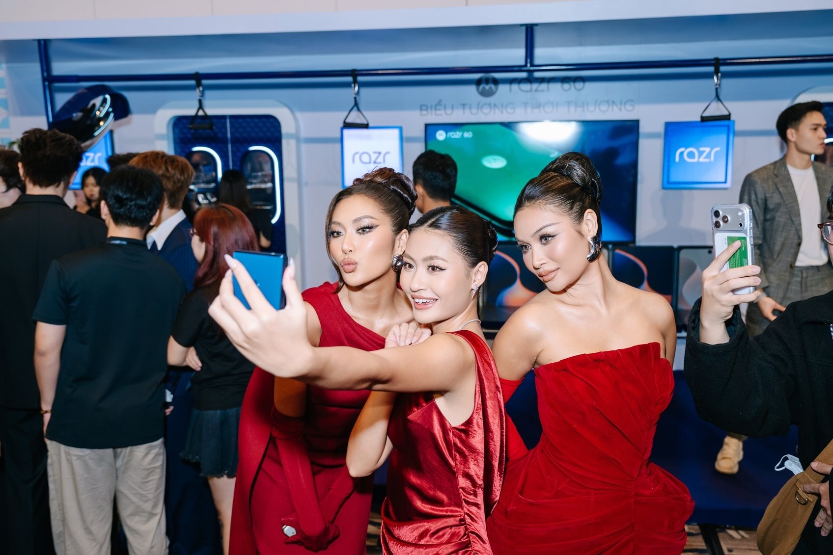 “Ông kẹ” Motorola chào sân Việt Nam: Samsung sẽ phải lo lắng trước đối thủ khó chịu nhất từ trước đến nay?- Ảnh 2.