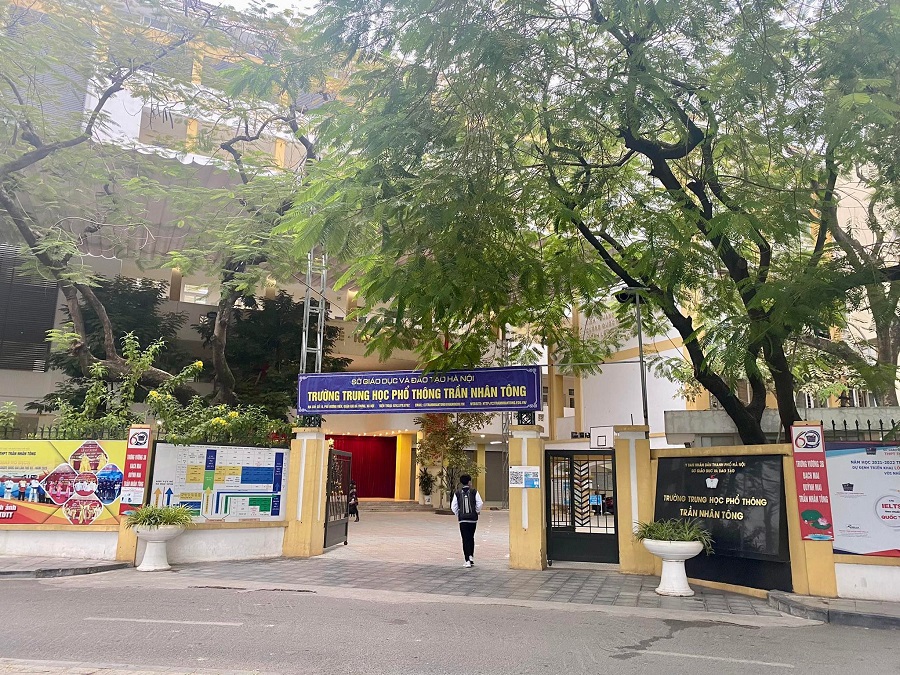 Nam sinh đen - gầy - nghịch từng l&agrave;m "đại ca" trường cấp 3, 24 năm sau trở lại trường xưa khiến tất cả trầm trồ- Ảnh 6.