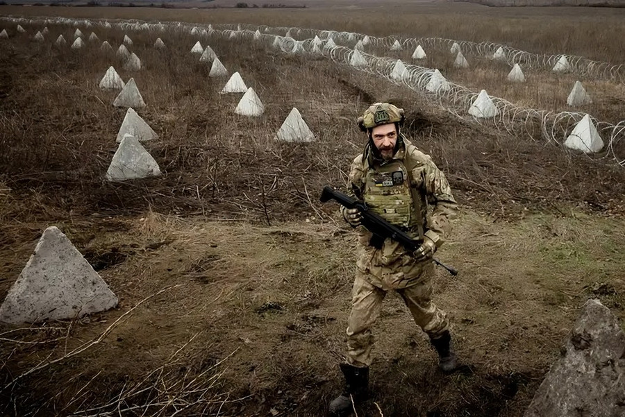 Mỹ sẽ c&ocirc;ng nhận Crimea v&agrave; Donbass- Ảnh 1.