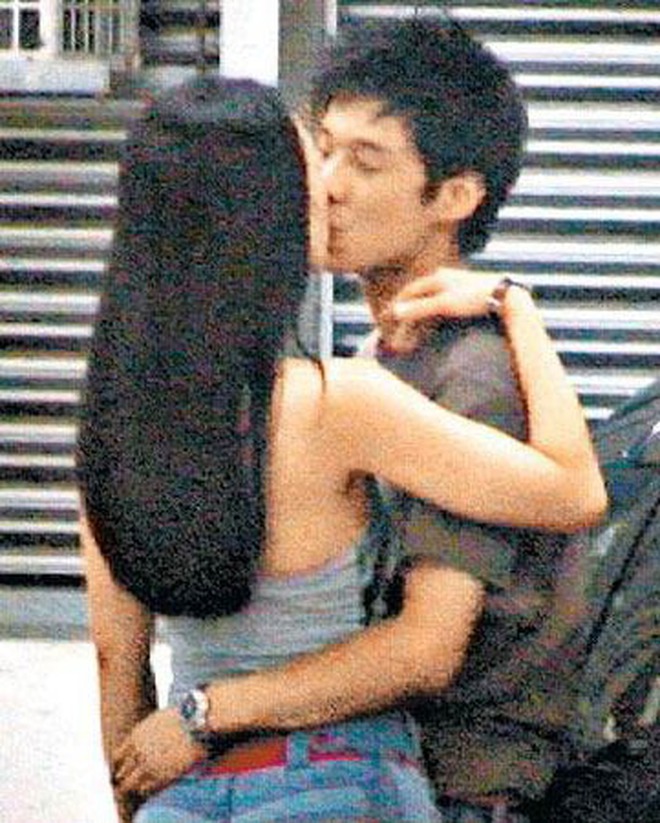 Ngọc nữ N. hẹn hò thiếu gia tập đoàn hơn 14 tuổi, showbiz có thêm đôi 